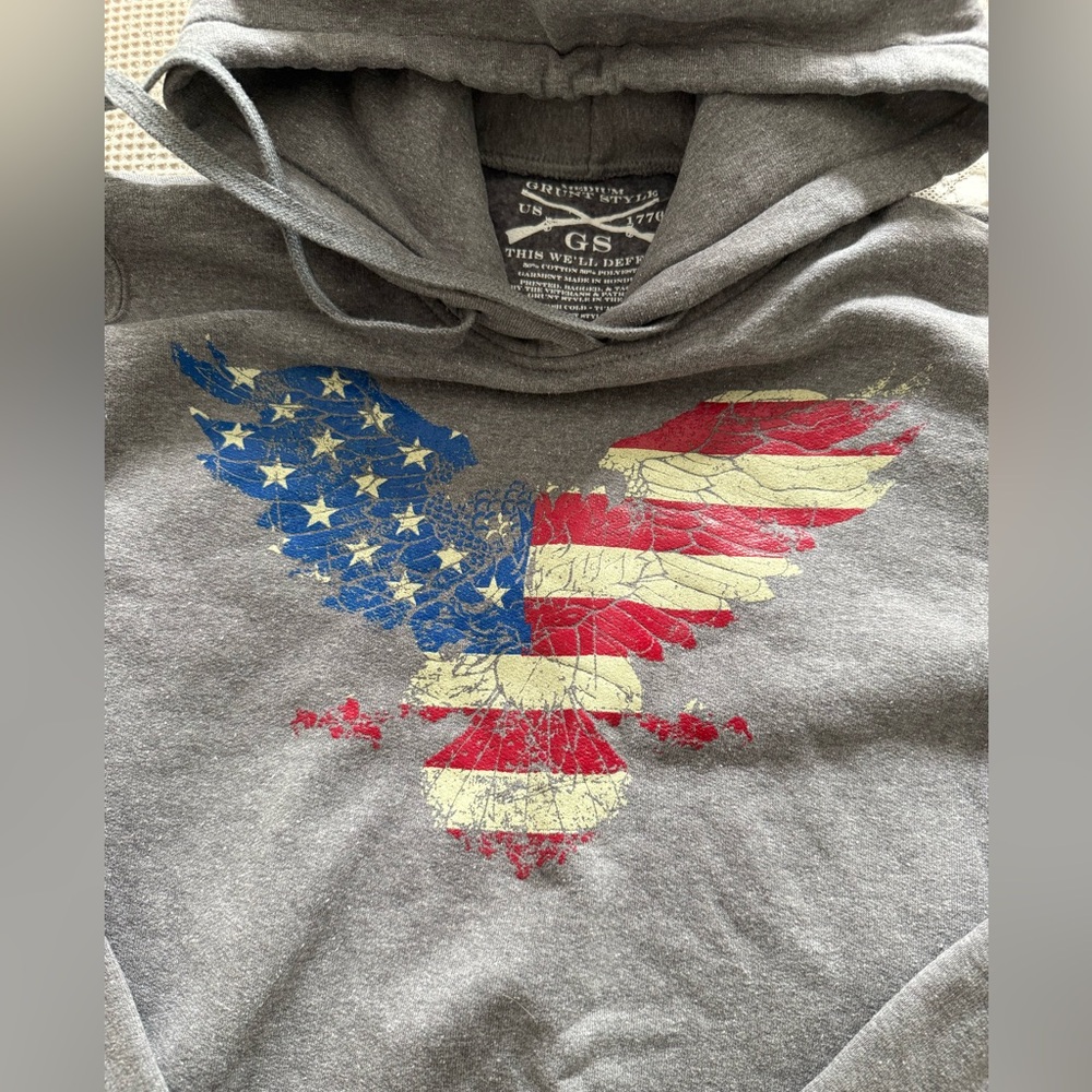 Grunt Style American Flag Gray Hoodie size medium